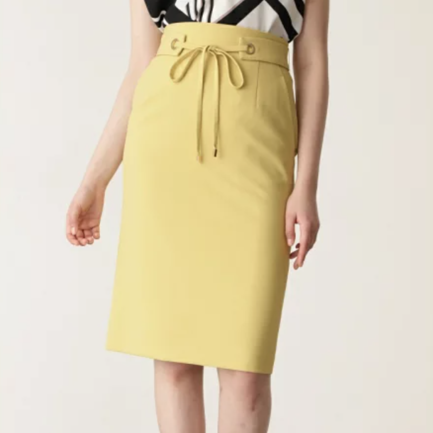 世界有名な 加藤綾子さん着用 マットジョーゼットフレアスカート ANAYI - スカート - crandallhaus.com